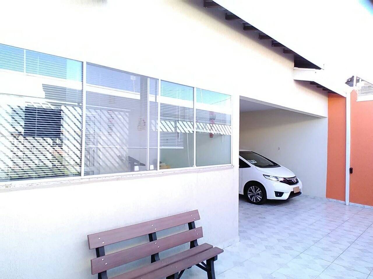 Casa térrea 3 dormitórios sendo 1 suíte Jardim Ipanema Jundiaí SP