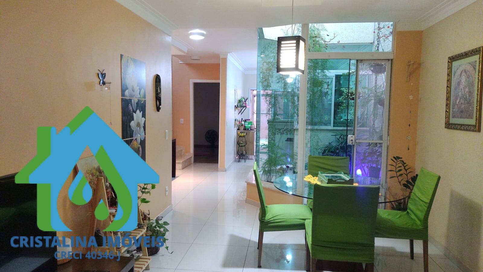 Comprar casa 5 dormitórios sendo 3 suítes Horto Santo Antonio Jundiaí-SP